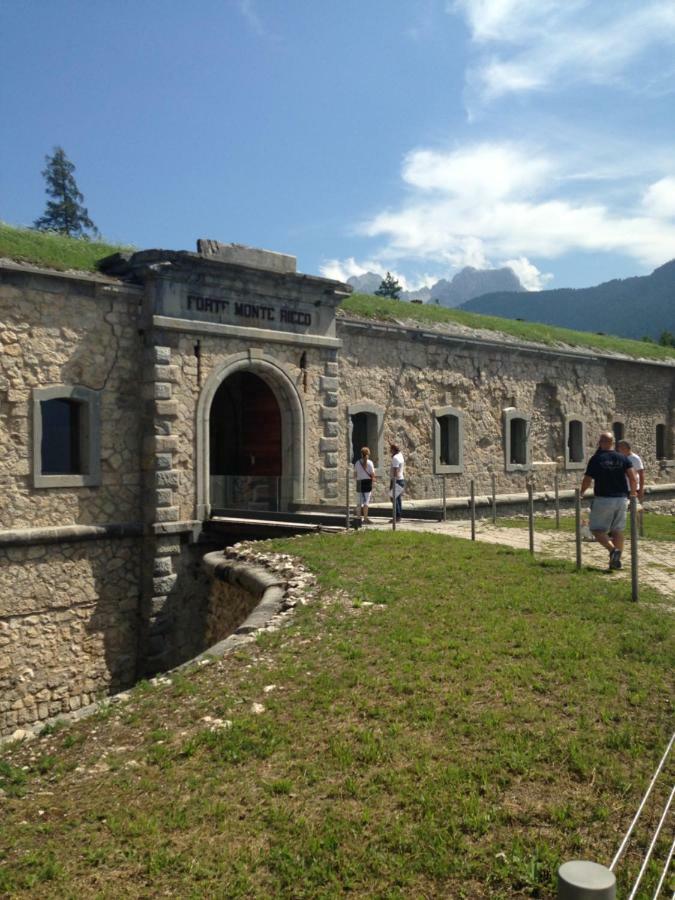 Апартаменти La Casa Di Monte Ricco П'єве-ді-Кадоре Екстер'єр фото